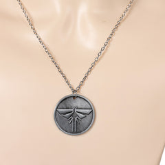 The Last of Us Ellie Williams Strickmütze Halskette Rucksack Cosplay Requisite